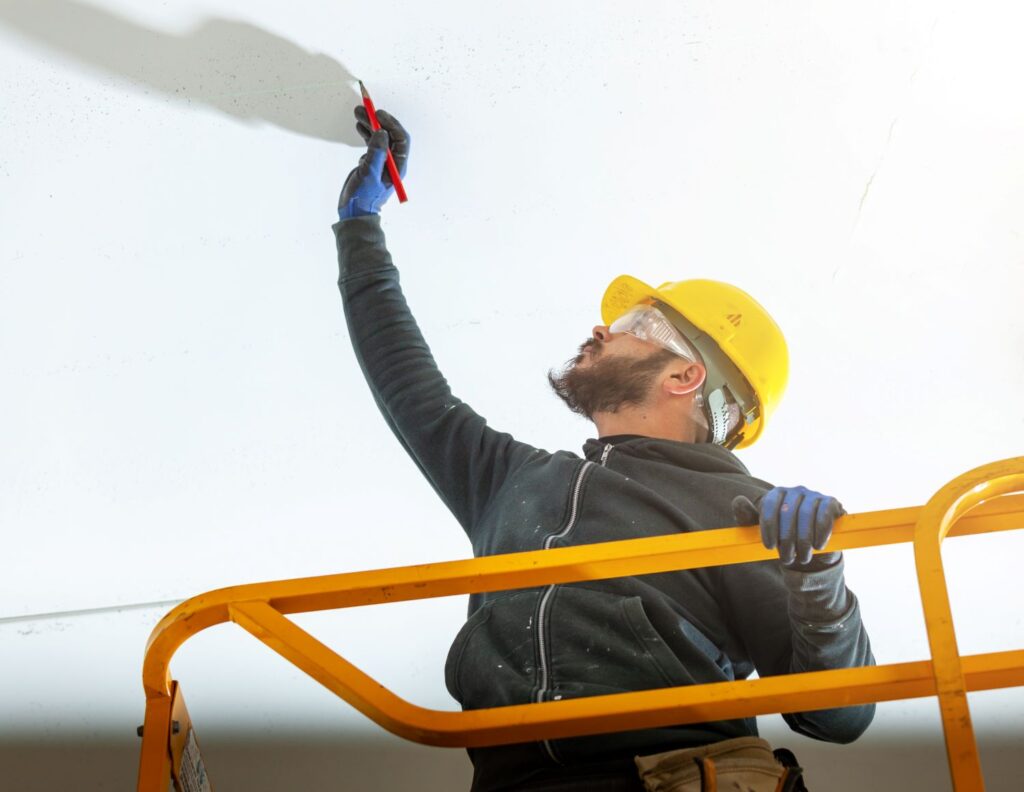 painter drywall repair